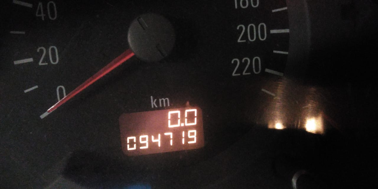  Chevrolet CORSA 2002    EN DESARME